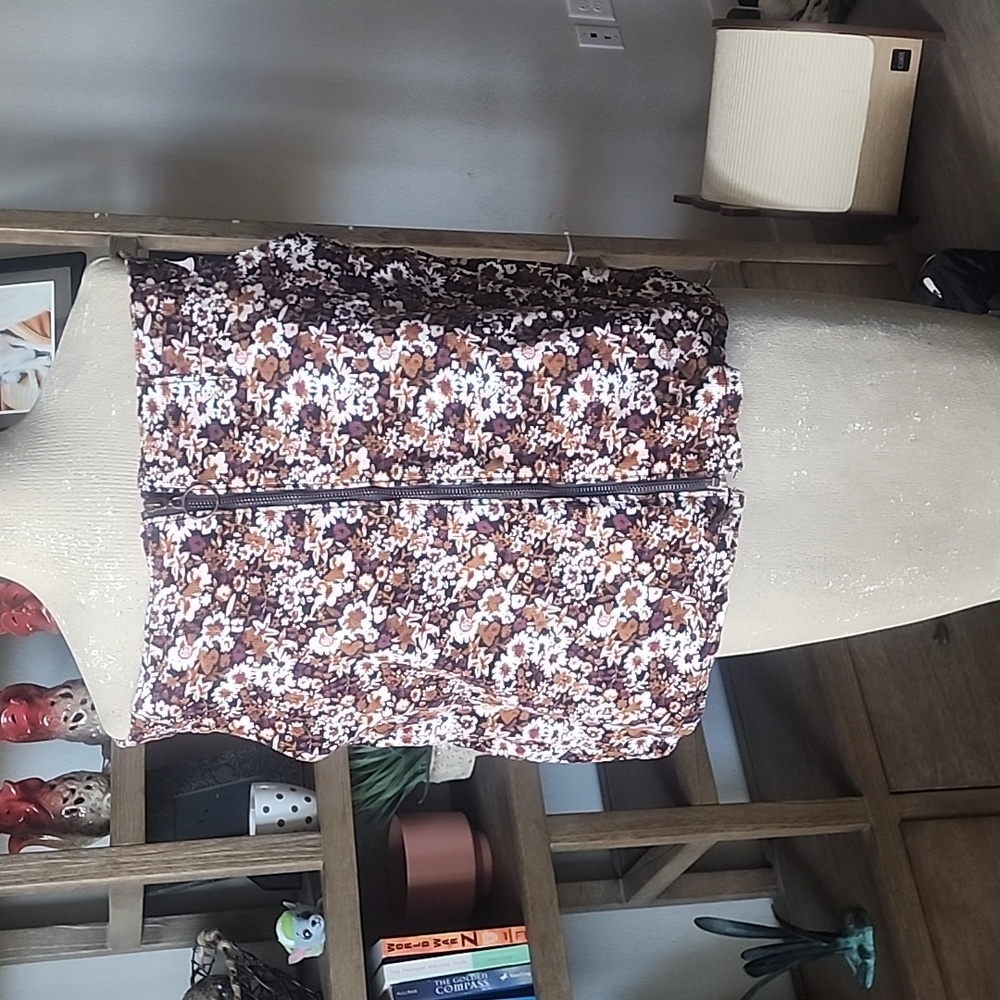 Arizona Jean Co Floral Mini Skirt